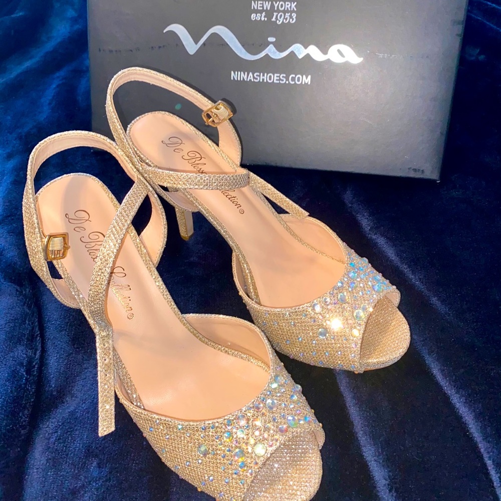 Nina Heels size 9